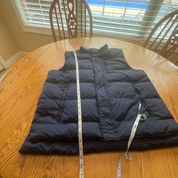 Orvis Mens Down Puffer Vest Size L Navy Blue Pockets Gorpcore - Picture 3 of 10